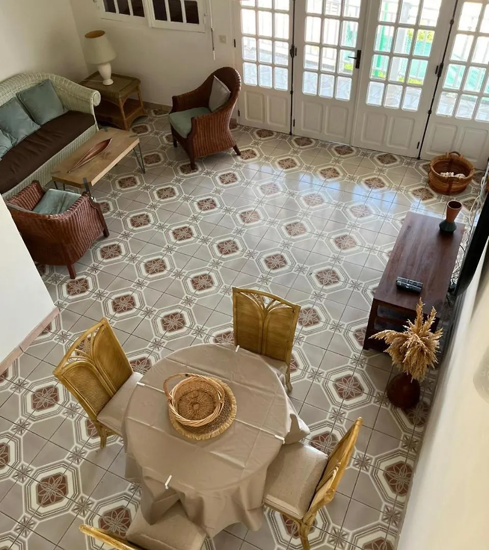 Grand Appartement A St-Francois Saint-Francois